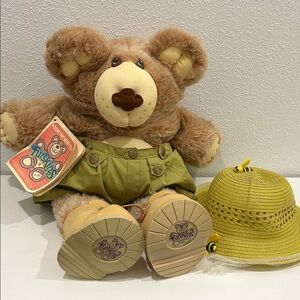 Vintage 1985 FURSKINS Boone 22" Plush Bee Keeper Bear by Xavier Roberts